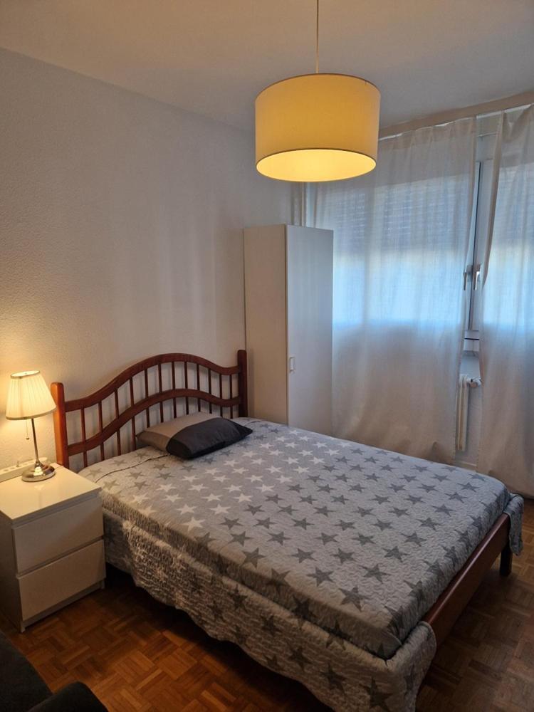 Room In Shared Apartment Cenevre Dış mekan fotoğraf